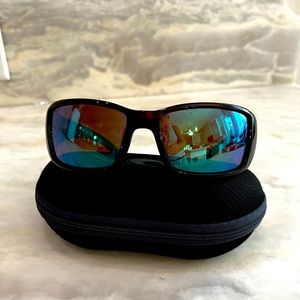 Costa Del Mar Blackfin BL10 sunglasses, case tortoise green 580